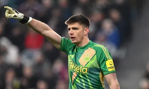 Nick Pope ở lại Newcastle: Phần thưởng cho sự ổn định và đẳng cấp