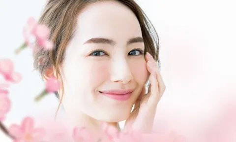 3 thói quen buổi sáng đơn giản nhưng có thể giúp bạn duy trì vẻ tươi trẻ theo thời gian