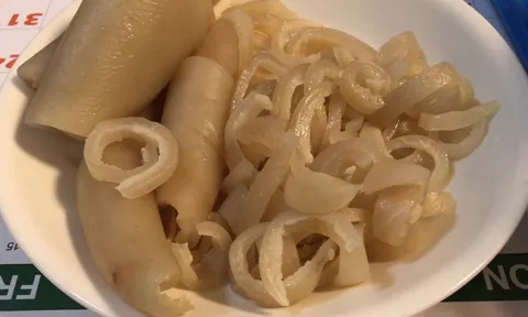 Bộ phận ở con lợn giàu dinh dưỡng, chợ bán rẻ chỉ 20 nghìn/kg