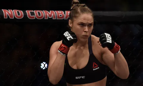 Ronda Rousey phá vỡ im lặng về tin đồn tái xuất: 'Không võ sĩ nào thực sự giải nghệ hoàn toàn'