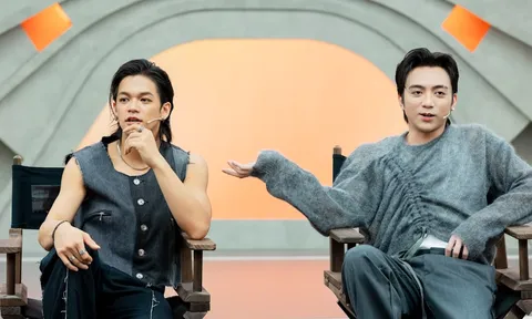 (S)TRONG Trọng Hiếu “bật mood” nghiêm khắc khi xuất hiện tại Tân Binh Toàn Năng
