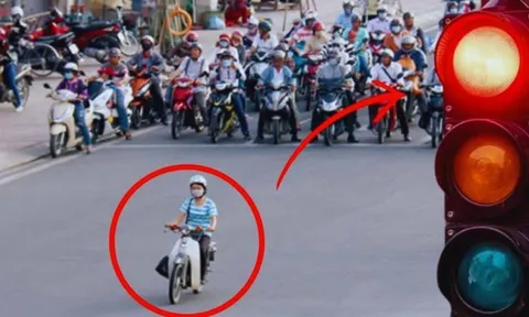 4 trường hợp vượt đèn đỏ không bị CSGT thổi phạt