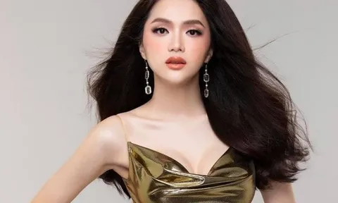Hương Giang gây bão với trang phục táo bạo trên thảm đỏ
