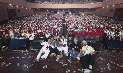 Fanmeeting nhiều "sít rịt" nhất gọi tên Rhymastic