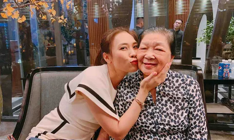 Mỹ Tâm tự tay làm điều đặc biệt này dành cho mẹ