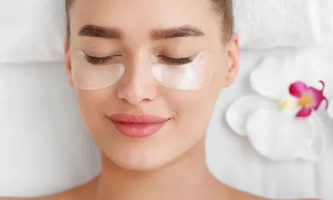 Bỏ túi 5 mẹo giúp mặt giảm sưng sau khi thức dậy