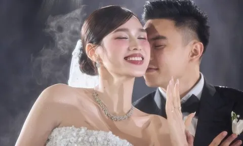 Hai kiểu tóc gây thương nhớ và tôn nhan sắc của Đỗ Hà trong đám cưới