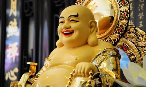 Phật Cười Cho Lộc: 3 tuổi Phúc Bền hưởng mãi, 1 tuổi thoát nạn đổi đời