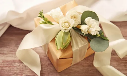 2 thứ không nên đem tặng người khác, không phải keo kiệt hay mê tín mà kinh nghiệm quý giá