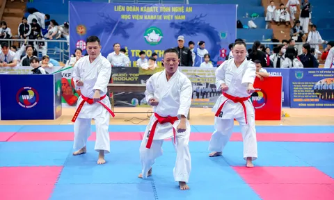 Giải Vô địch Karate Nghệ An lần thứ 13 có 24 đội tuyển tham gia