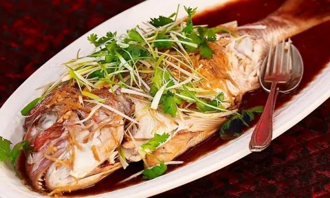 Cách làm cá hấp xì dầu thơm ngon, vị ngọt tự nhiên, cực kỳ dễ làm