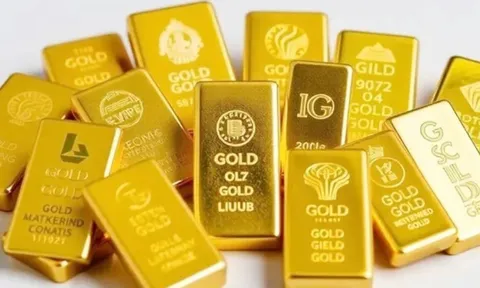 Giá vàng hôm nay 29/10: Vàng SJC và vàng nhẫn tiếp tục giảm mạnh vẫn neo ở ngưỡng cao