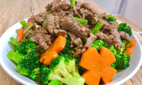 Cách làm món thịt bò xào súp lơ xanh đơn giản, đậm đà vị ngon