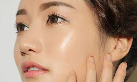 Chăm sóc đúng cách để da dầu, mụn ẩn luôn sạch thoáng và mịn màng