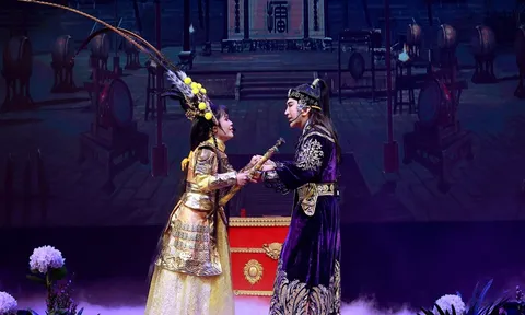 Vợ chồng NSƯT Kim Tử Long kết hợp hỗ trợ tài năng trẻ Ngọc Bảo Vy