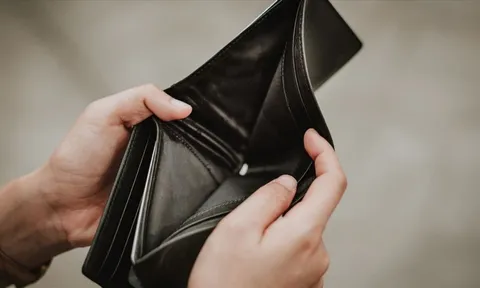 3 kiểu người nhìn sang chảnh nhưng ví tiền rỗng tuếch