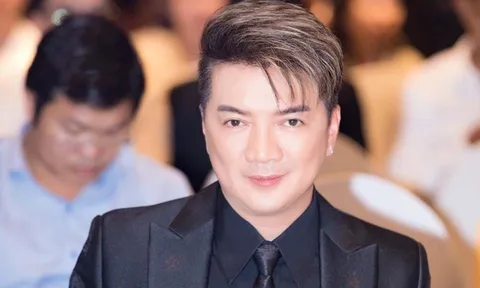 Đàm Vĩnh Hưng đấu giá món đồ 'có 1 tỷ cũng không mua được' để ủng hộ đồng bào bị lũ lụt