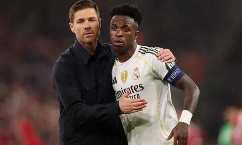 BLĐ Real về phe Vinicius, tin rằng Xabi đã đối xử bất công