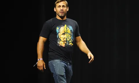 Urijah Faber và cú lừa GFL: Bí mật đằng sau bản sao kê 30 triệu đô và một 'đế chế' sụp đổ