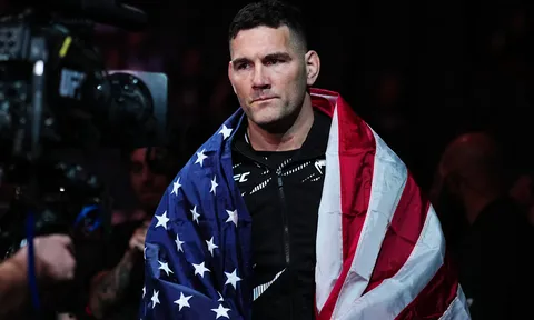 Chris Weidman ra điều kiện trở lại MMA, nói lời 'gan ruột' về trận thua của Luke Rockhold