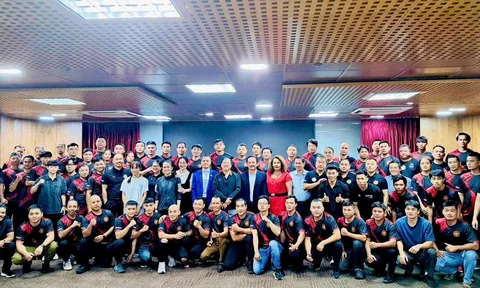 Khai giảng Lớp tập huấn Luật thi đấu MMA Việt Nam 2025: Chuẩn hóa công tác chuyên môn theo tiêu chuẩn châu Á