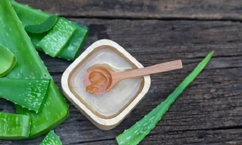 Gel lô hội có tác dụng tốt với loại da nào?