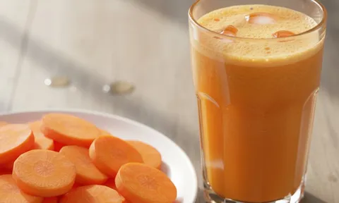 Đừng lạm dụng cà rốt: 3 nhóm người ăn nhiều rất dễ ‘lĩnh hậu quả’ mà không hay biết