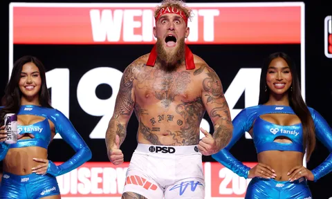 Jake Paul đối đầu Anthony Joshua: Trận quyền Anh bom tấn hay một màn kịch được dàn dựng?