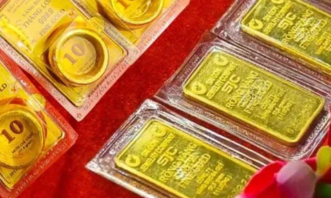 Giá vàng hôm nay 18/11/2025: Lao dốc mạnh, giảm sốc tới 1,2 triệu đồng/lượng