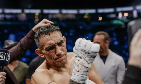 Tony Ferguson thượng đài Misfits Boxing: Hào quang xưa cũ và sàn diễn mới