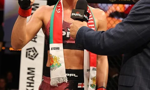 Ngôi sao bất bại Dakota Ditcheva tái xuất, đối đầu cựu vô địch Kickboxing tại PFL Dubai