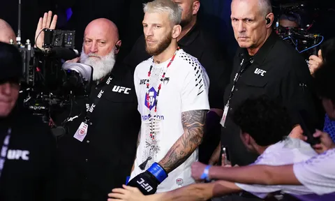 Dan Hooker: Thua tâm phục khẩu phục, bất ngờ gọi tên Moicano cho trận "so găng của những kẻ bại trận"