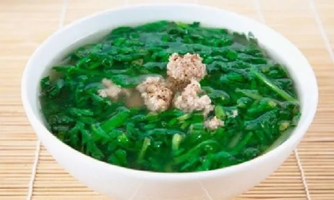 Rau cải cúc - Món ăn, bài thuốc giúp giải cảm, trị ho, đau đầu... rất tốt vào mùa lạnh