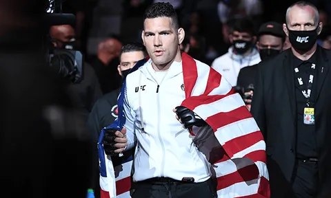 Chris Weidman lỡ hẹn đại chiến Anderson Silva: Lời nguyền chấn thương và chương cuối dang dở