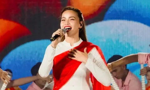 Hành động của Hồ Ngọc Hà trong ngày sinh nhật đã nhận về 'cơn mưa lời khen' từ khán giả