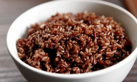 4 sai lầm khi ăn gạo lứt dễ gây đau dạ dày: Nên tránh kẻo hối hận