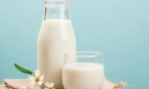 Nhân viên siêu thị cảnh báo: 7 thực phẩm tuyệt đối không nên mua, đặc biệt số 1 dù giảm sâu cũng tránh xa