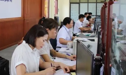 Tin vui cho cán bộ, công chức, viên chức: Nhận thêm 3,6 triệu đồng/tháng đến 31/12/2025