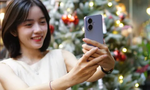 Một mình tận hưởng cuối tuần, đón Giáng sinh sớm cùng vivo V60 Lite