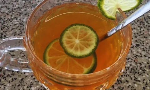 5 người tuyệt đối không uống nước chanh mật ong, càng uống càng sinh bệnh