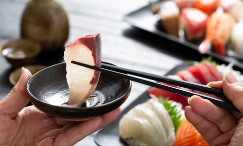 Người Nhật ăn cá sống mỗi mà không sợ bị nhiễm ký sinh trùng, vì sao?