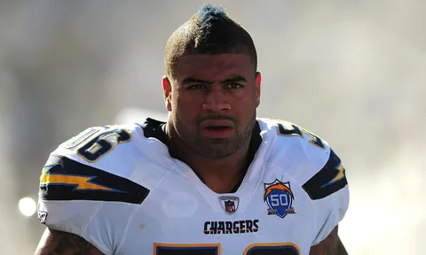 ‘Bạn chỉ đau hay đã chấn thương?’: Cựu sao NFL Shawne Merriman mổ xẻ rủi ro trong bóng bầu dục và võ thuật