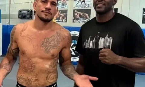Alex Pereira lên hạng nặng và kịch bản 'tắt điện' Jon Jones: Góc nhìn từ người khổng lồ Cuba