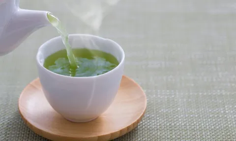 Quy tắc “1 món nên ăn, 2 món nên uống, 3 thứ nên làm” giúp chị em đánh bay nỗi lo lão hóa