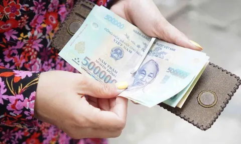 3 thứ đặt trong ví giúp xua đuổi xui xẻo, hút tài lộc