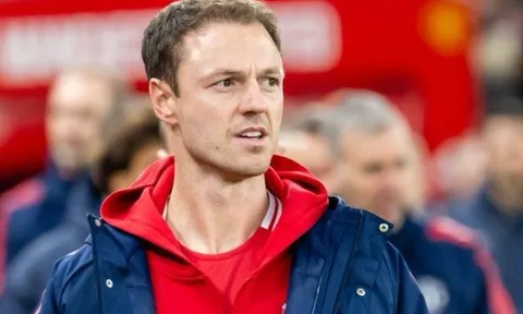 Jonny Evans rời vị trí Giám đốc bộ phận cho mượn và phát triển của Man United