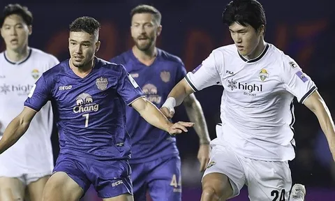 Buriram chia điểm nghẹt thở với Gangwon tại AFC Champions League