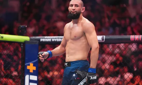 Khamzat Chimaev tuyên bố Alex Pereira 'chạy trốn', khẳng định đẳng cấp vượt trội