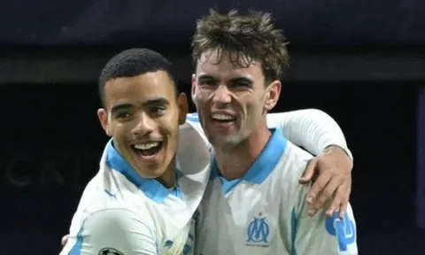Cú đúp của Greenwood giúp Marseille ngược dòng trước Union Saint-Gilloise