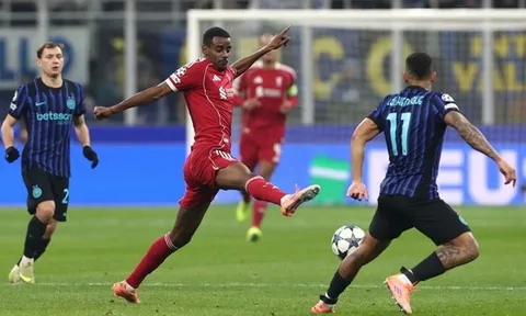 Liverpool thắng Inter Milan 1-0 nhưng Alexander Isak tiếp tục tạo vấn đề lớn